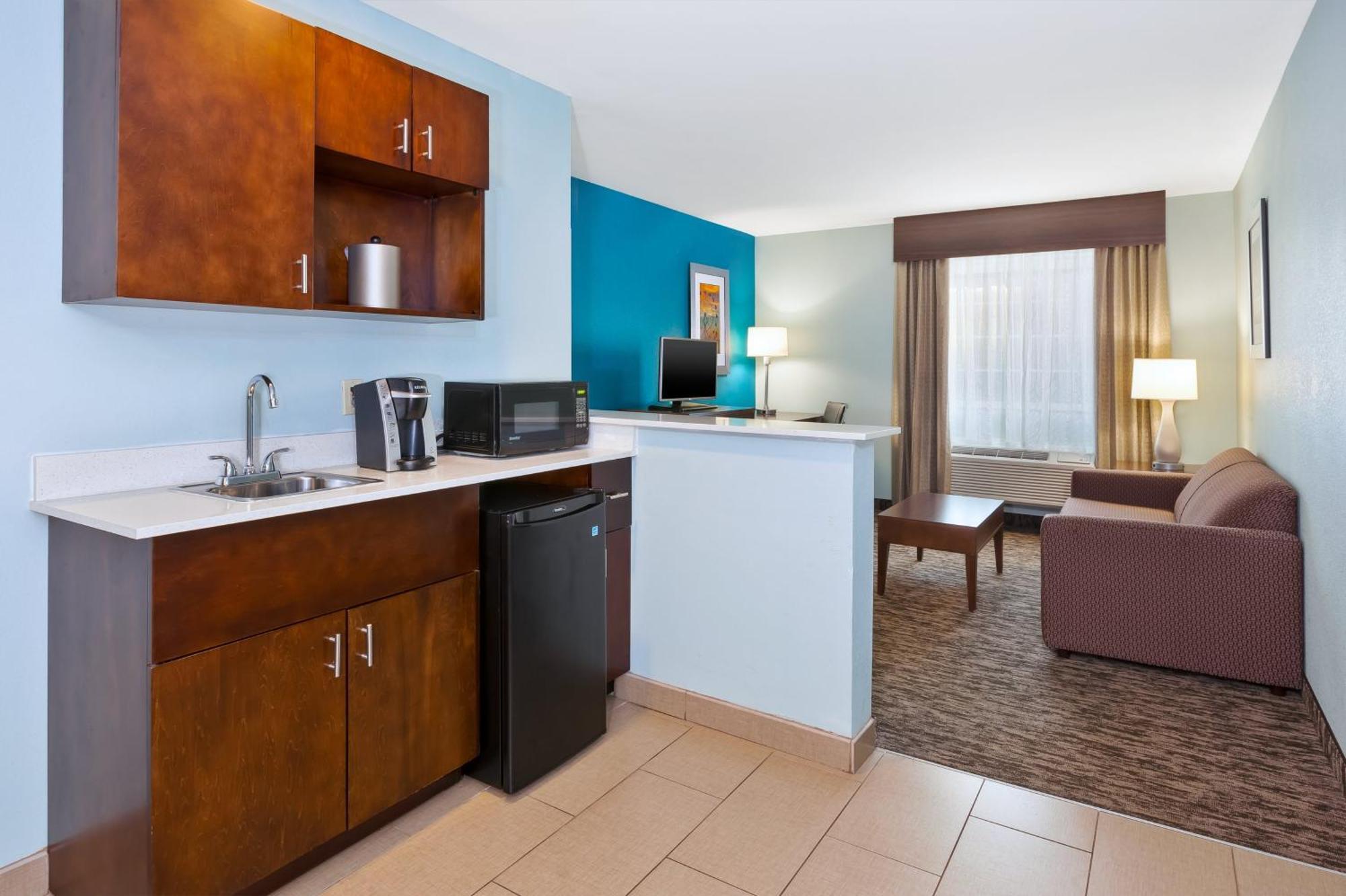 Holiday Inn Express & Suites Carmel North - Westfield By Ihg Екстер'єр фото