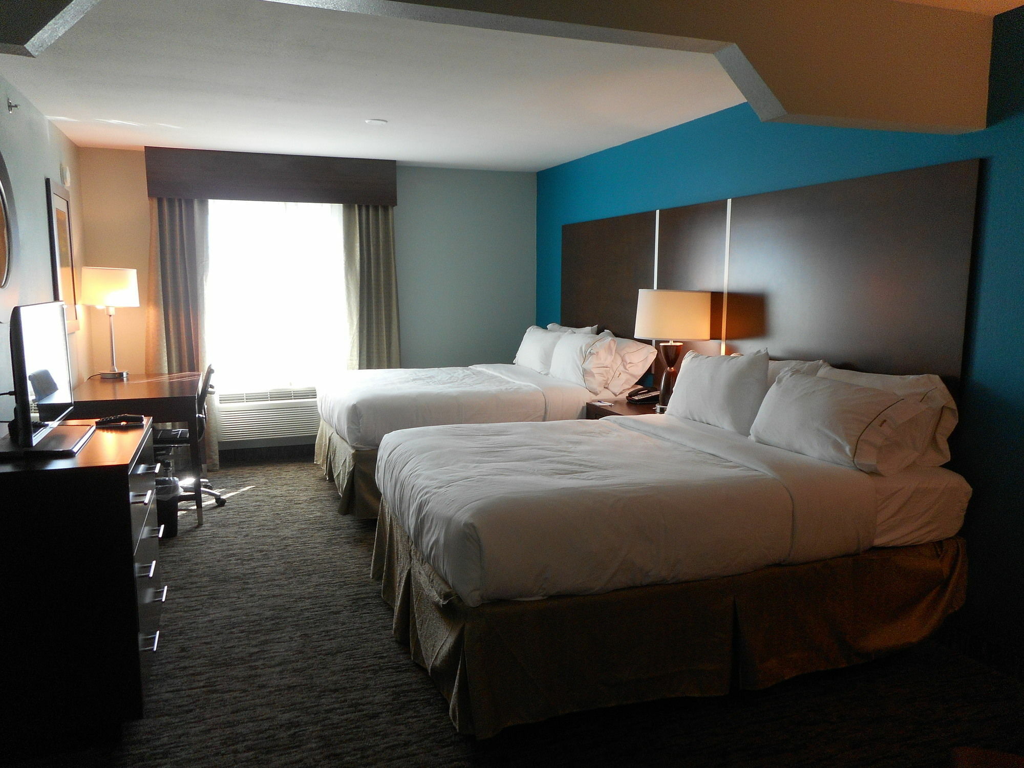 Holiday Inn Express & Suites Carmel North - Westfield By Ihg Екстер'єр фото