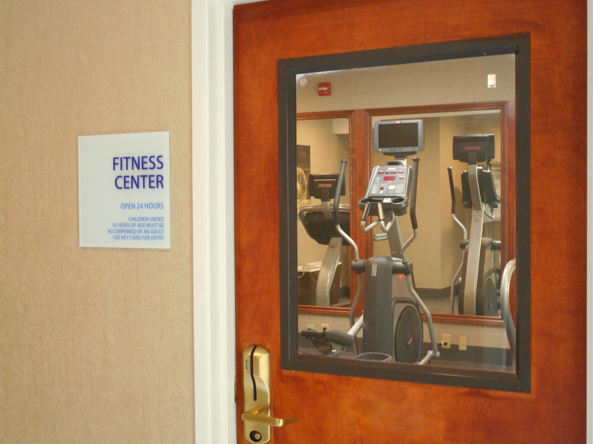Holiday Inn Express & Suites Carmel North - Westfield By Ihg Екстер'єр фото