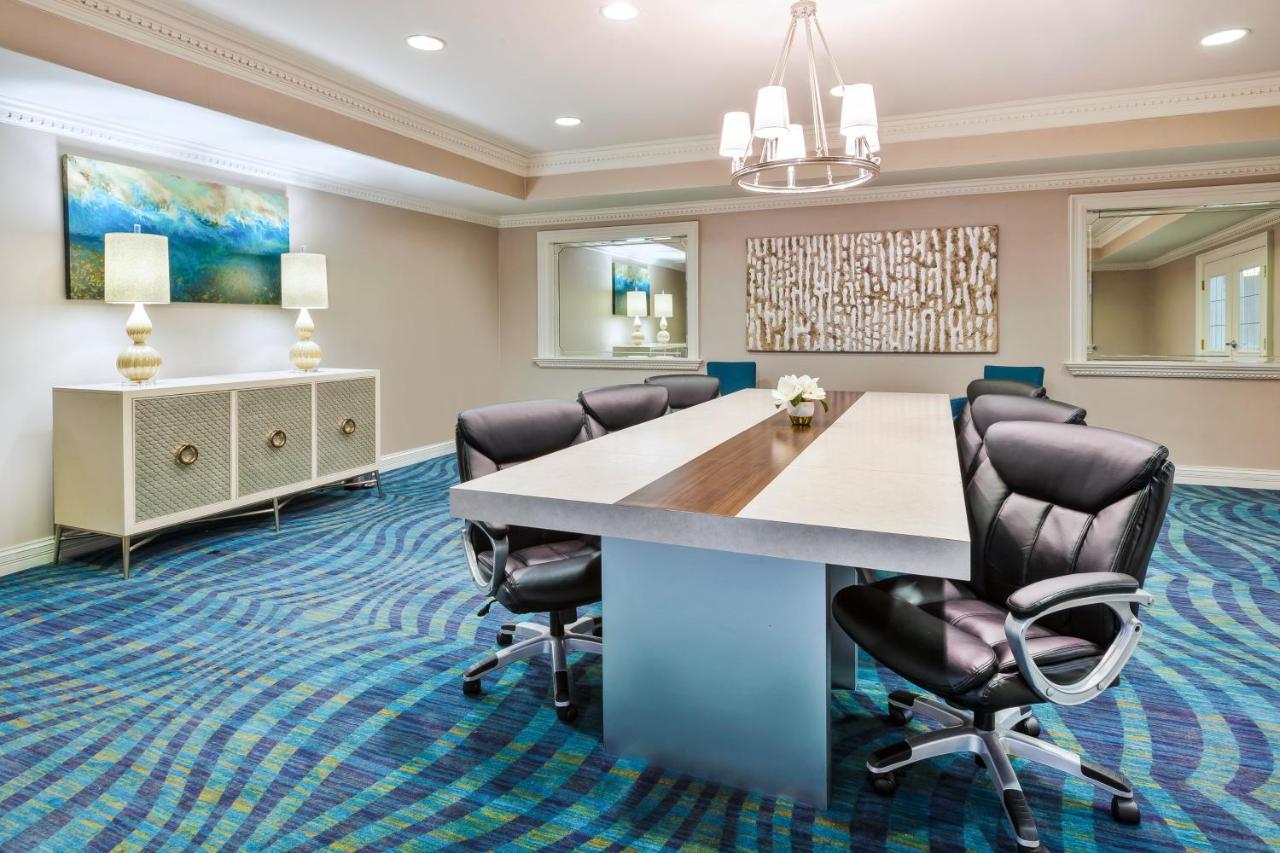 Holiday Inn Express & Suites Carmel North - Westfield By Ihg Екстер'єр фото